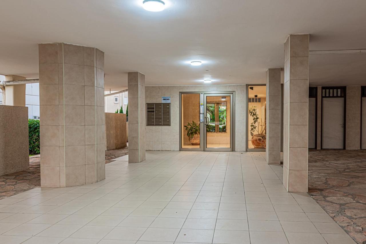 נתניה City Center Family Relax Apartment מראה חיצוני תמונה